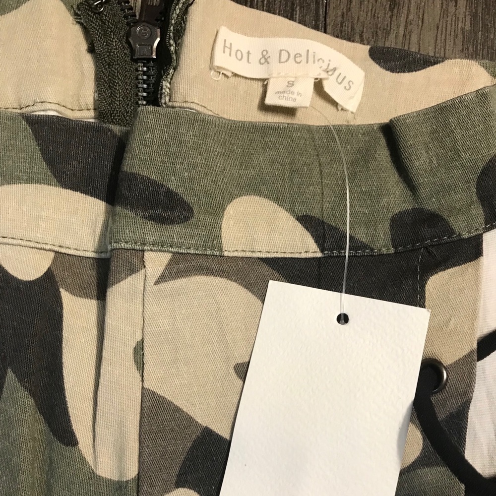 Camo Camouflage Lace Up Pants - Picture 6 of 8